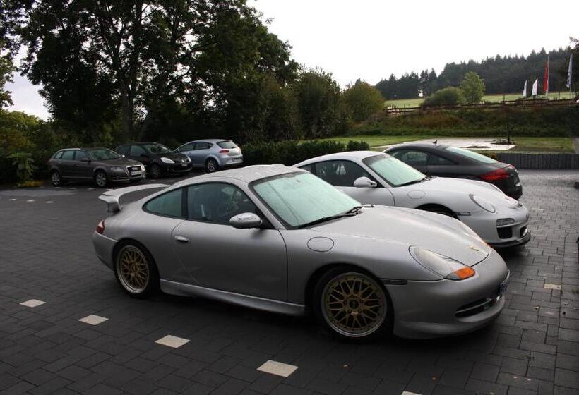 فندق Retterath Am Nürburgring