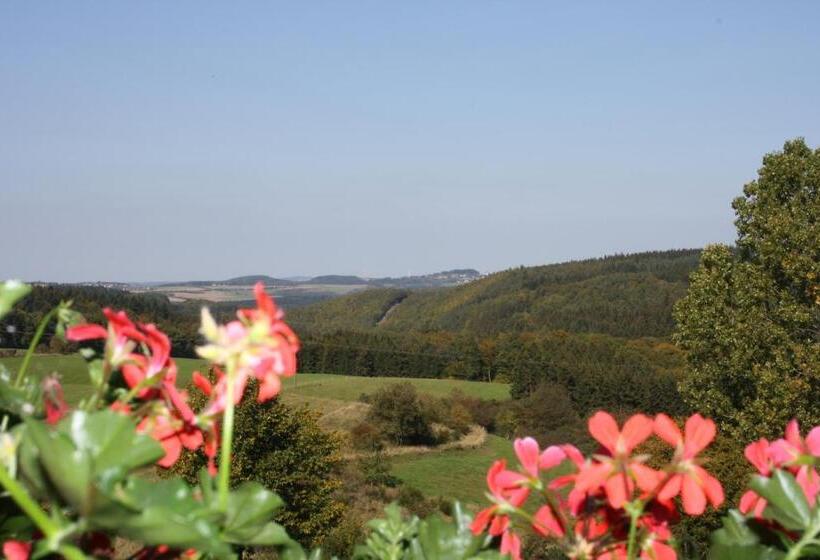 فندق Retterath Am Nürburgring