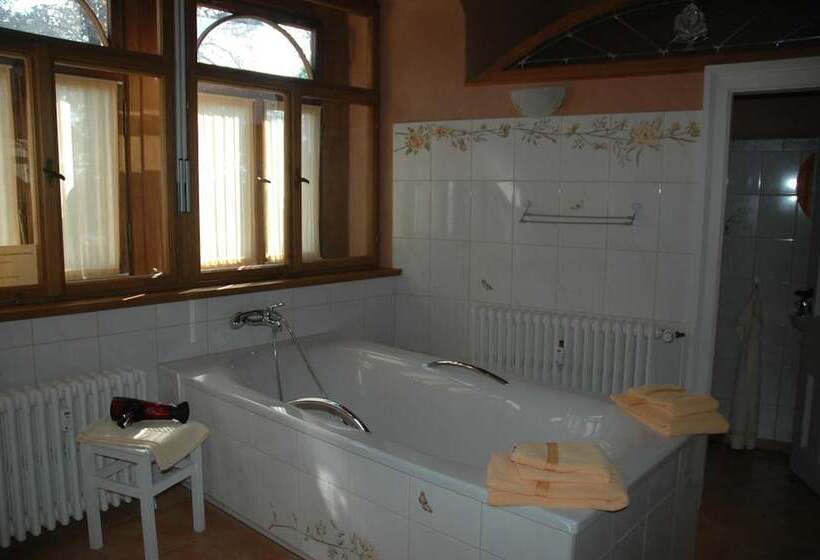 בית מלון כפרי Schloss Herberge Hohenerxleben