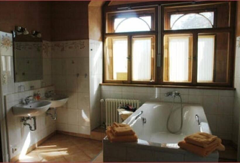 호텔 Schloss Herberge Hohenerxleben