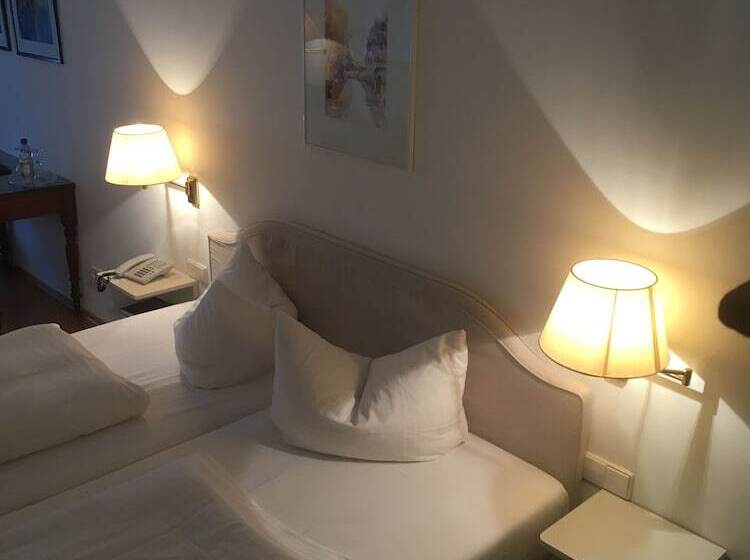 호텔 Schloss Storkau