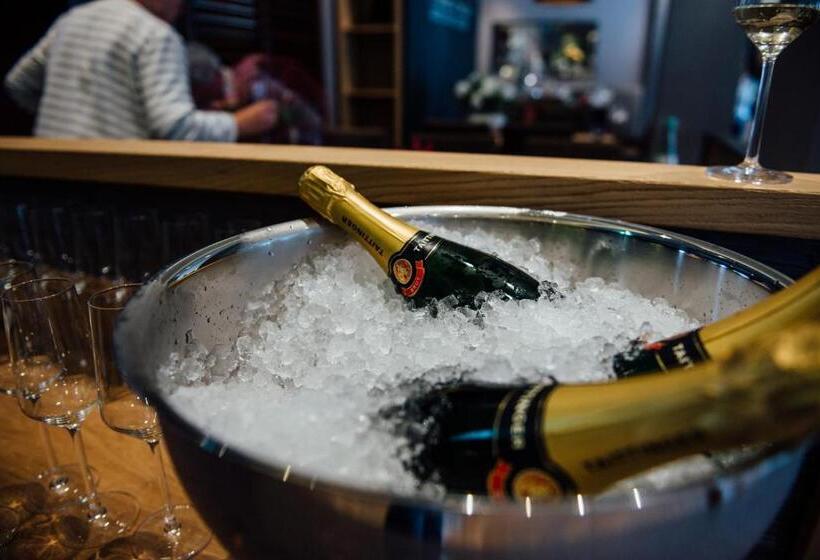 Отель Schmachtendorf