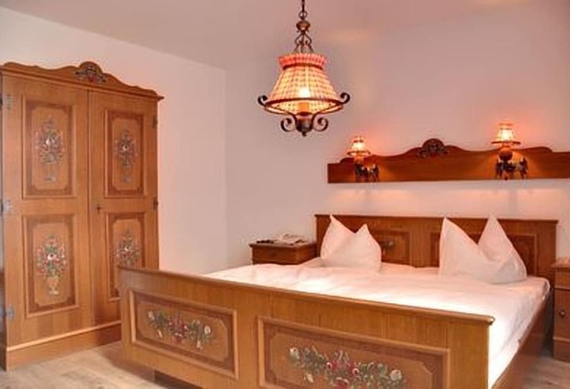 호텔 Schwalenberger Malkasten