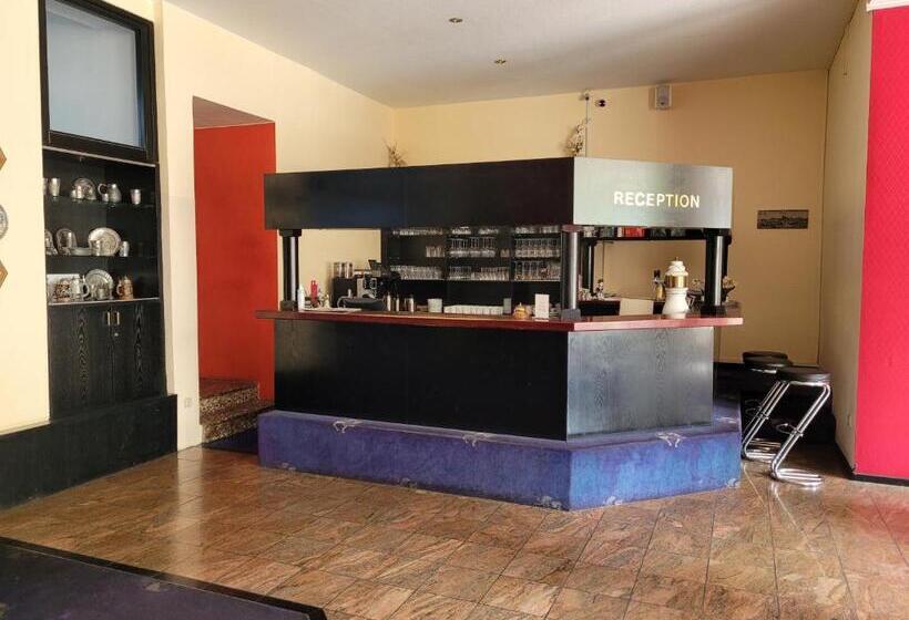 호텔 Schweizer Hof