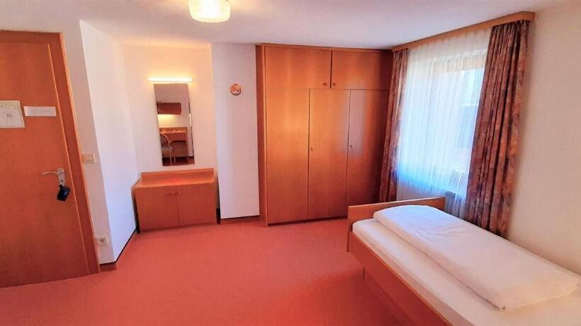 בית מלון כפרי Seemüller