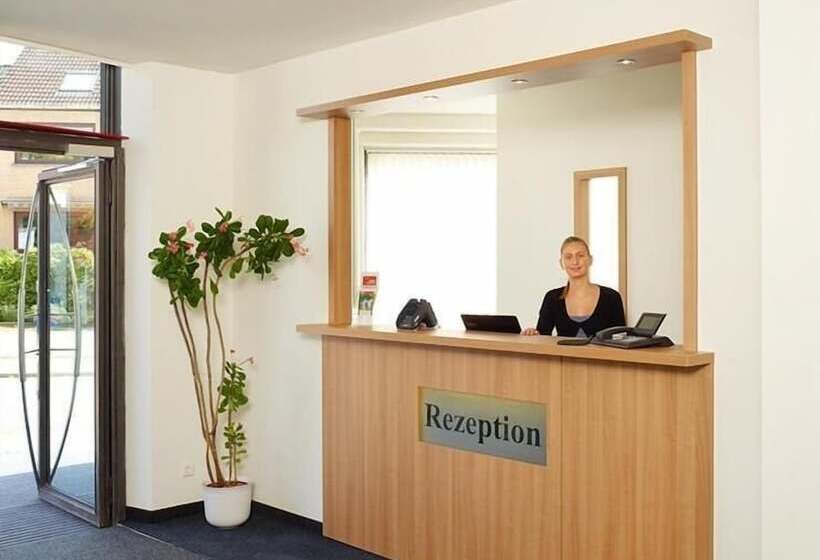 فندق Thöles Am Allerpark Verden