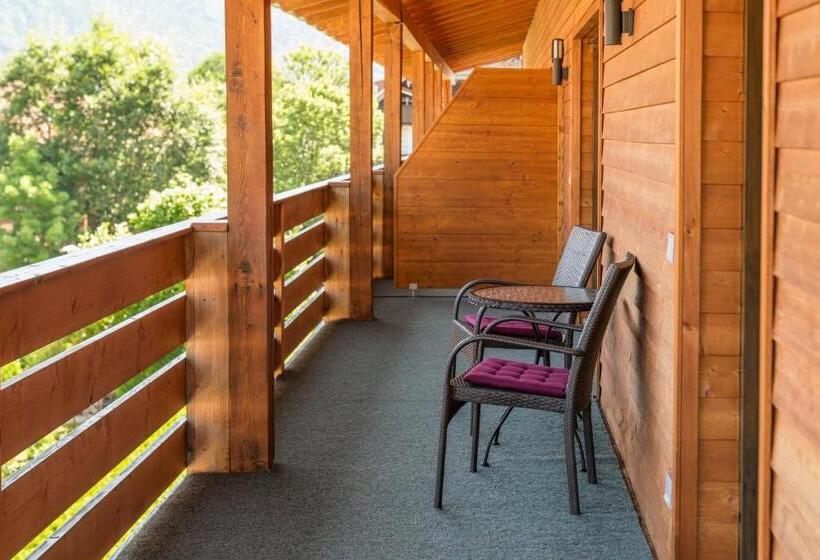 בית מלון כפרי Villa Lago Garni