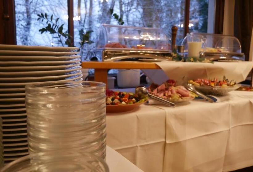 호텔 Restaurant Waldschlößchen