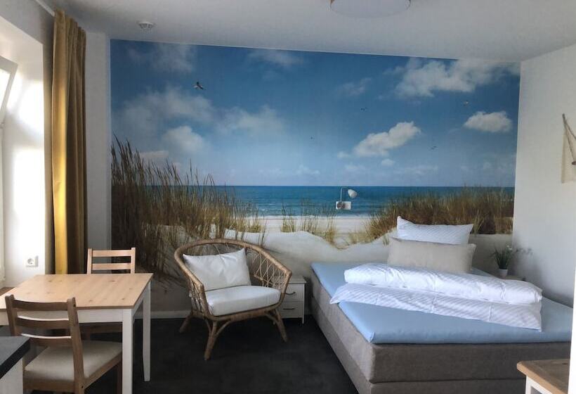 فندق Zur Alten Schmiede