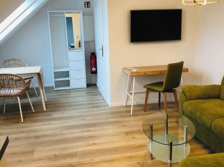 فندق Zur Alten Schmiede