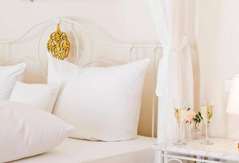 Landhaus Marinella Hotel Garni