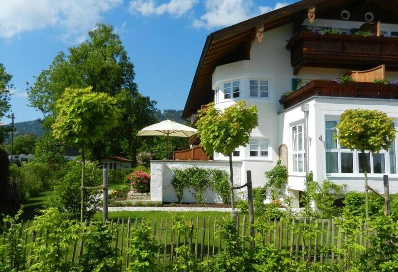 Landhaus Marinella Hotel Garni