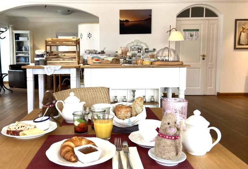 Landhaus Marinella Hotel Garni