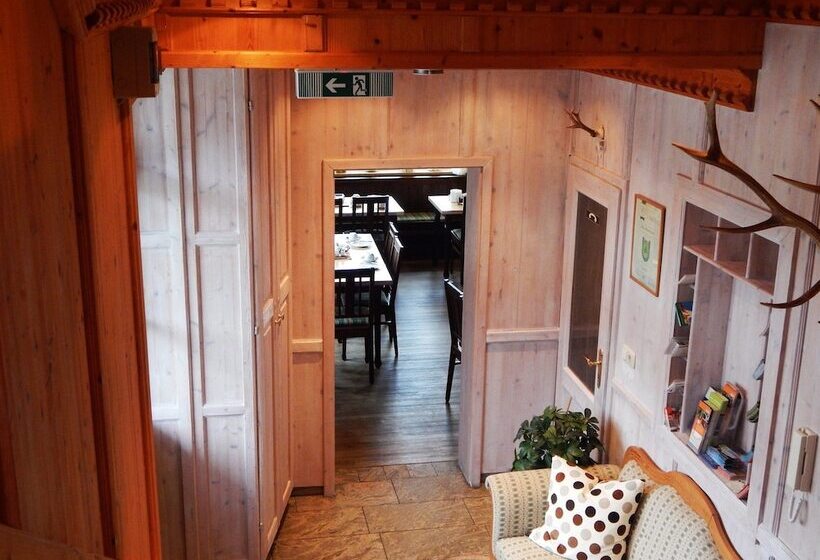 펜션 Berg Hotel Weingarten Garni