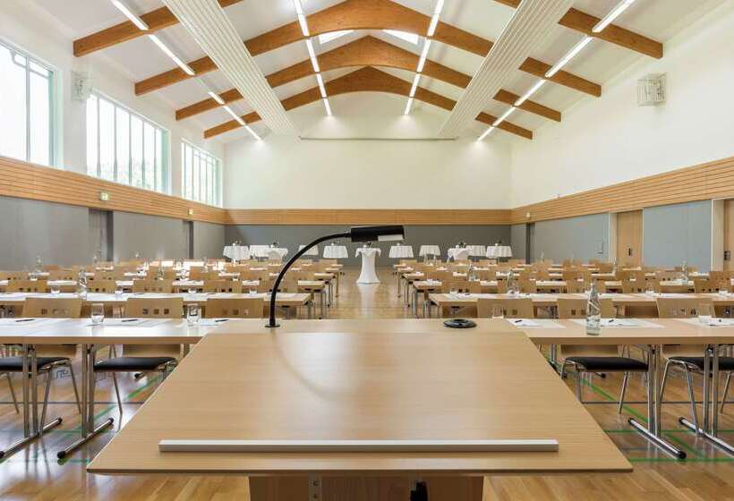 پانسیون Dorint Parkhotel Siegen