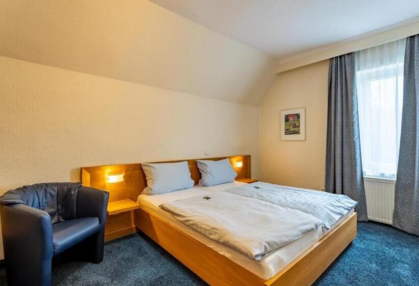 پانسیون Dorint Parkhotel Siegen