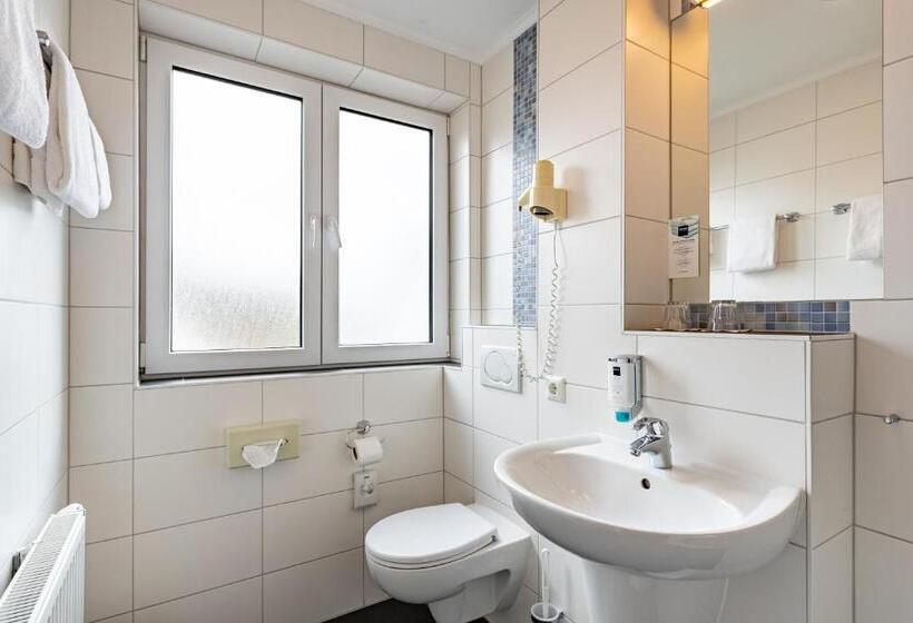 پانسیون Dorint Parkhotel Siegen