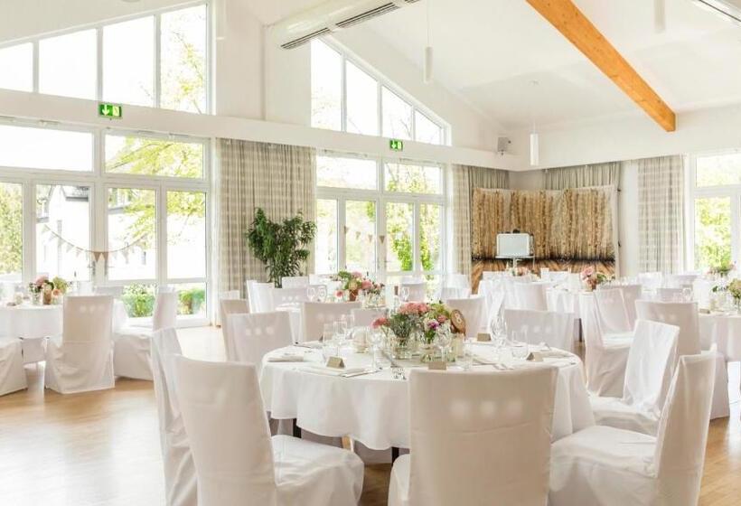 پانسیون Dorint Parkhotel Siegen