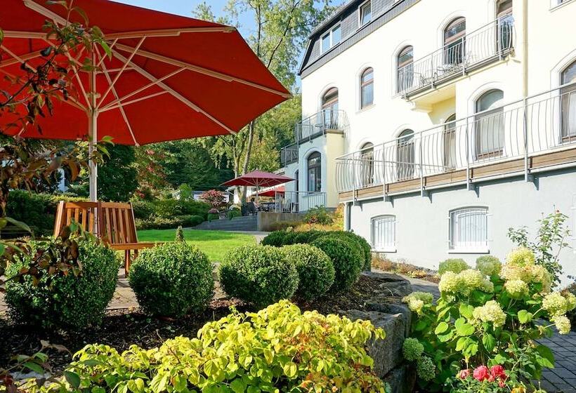 پانسیون Dorint Parkhotel Siegen