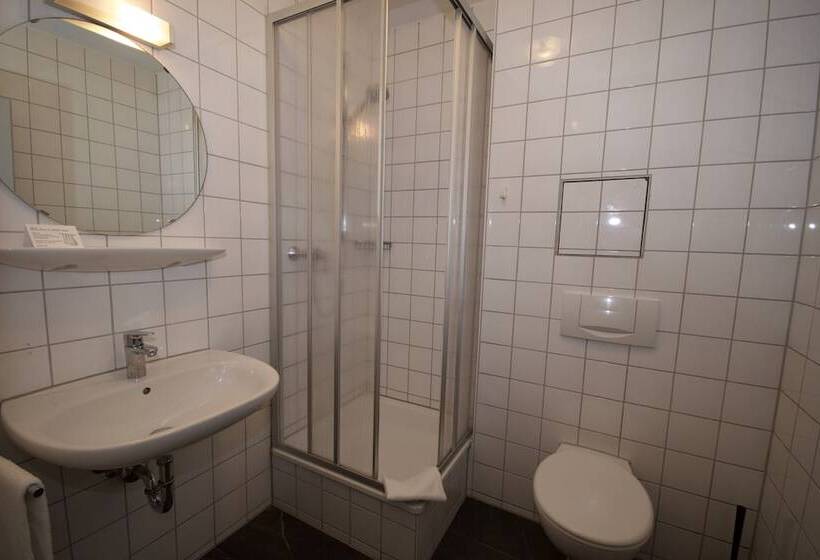 פנסיון Gastehaus Bavaria