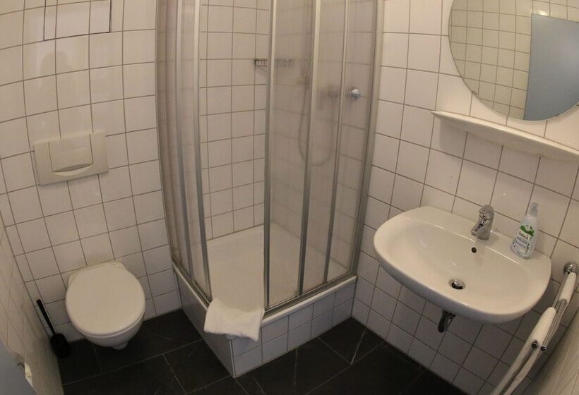 פנסיון Gastehaus Bavaria