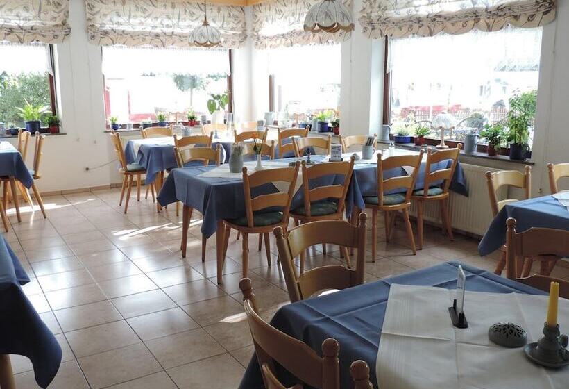 بنسيون Gasthaus Weber