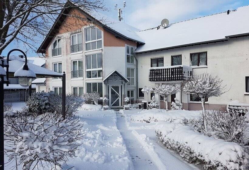 بنسيون Gasthaus Weber