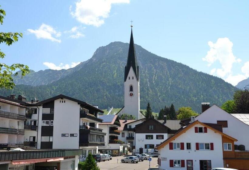 پانسیون Gasthof Adler