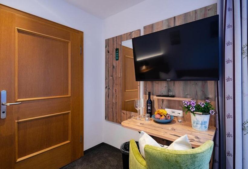 펜션 Gasthof Messerschmied