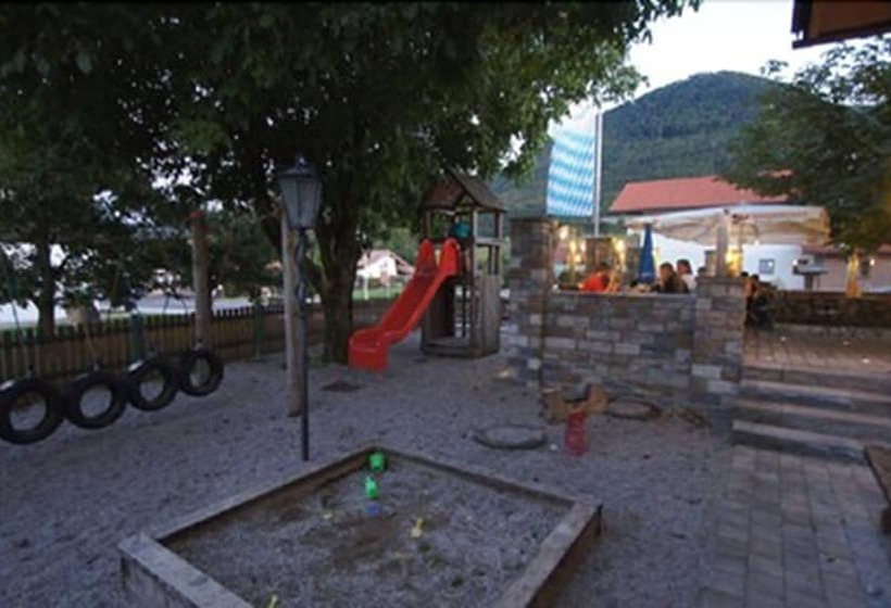 펜션 Gasthof Messerschmied