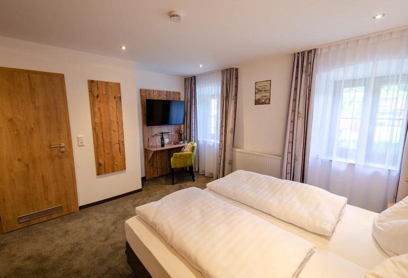 펜션 Gasthof Messerschmied