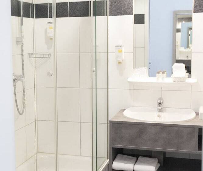 پانسیون Johanniter Gastehaus