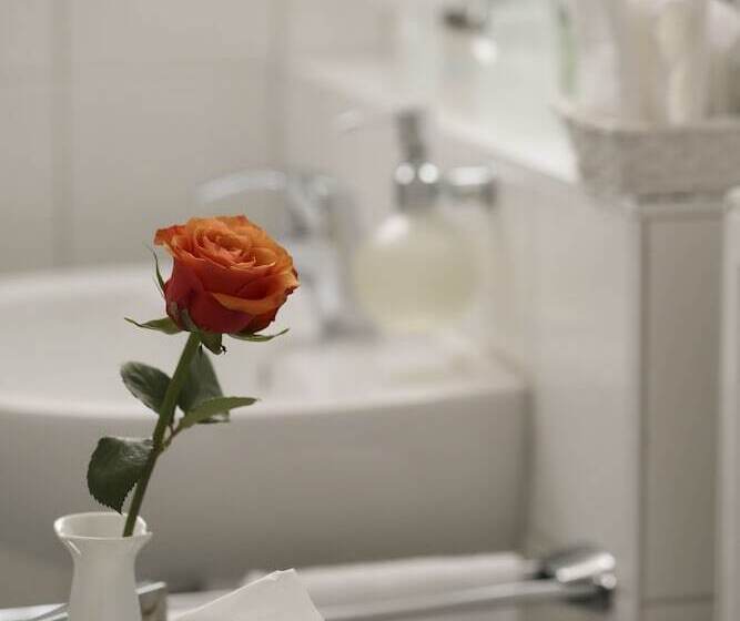 پانسیون Johanniter Gastehaus