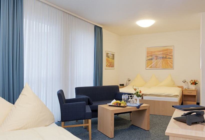 پانسیون Johanniter Gastehaus