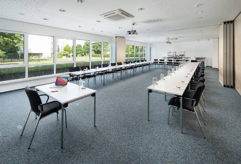 پانسیون Johanniter Gastehaus