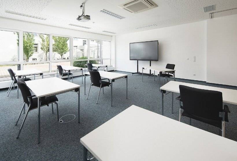 پانسیون Johanniter Gastehaus