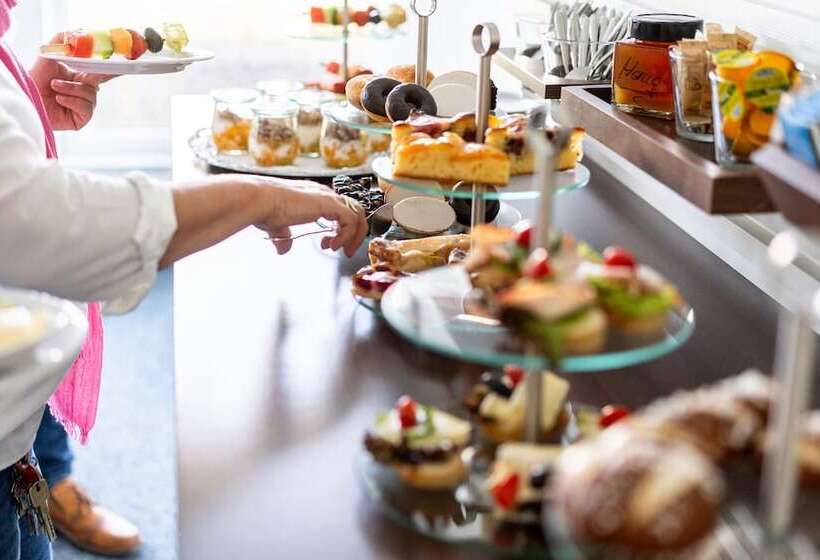 پانسیون Johanniter Gastehaus