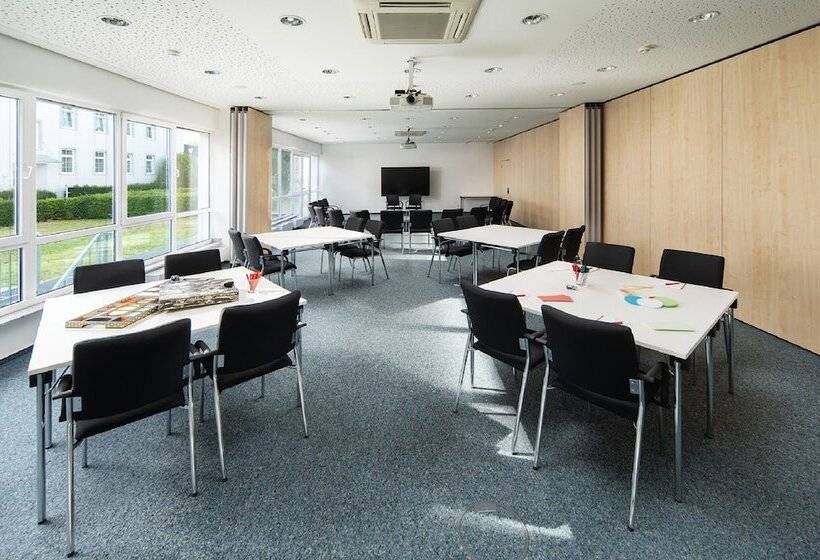 پانسیون Johanniter Gastehaus