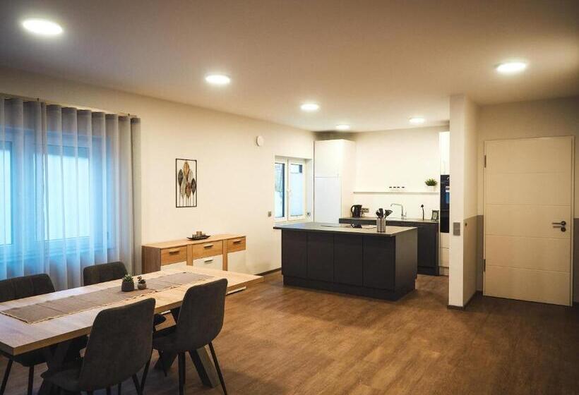 펜션 Landgasthof Zum Stern