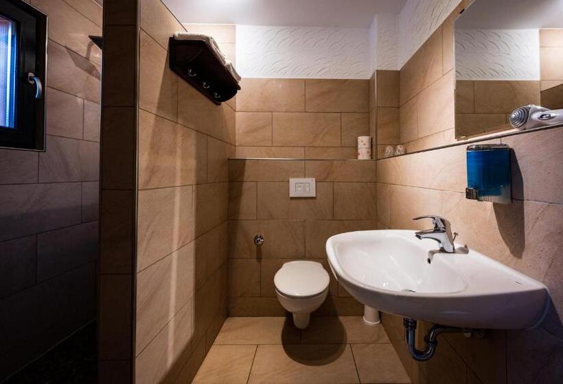 Roadcamp   American Motel & Sportsbar