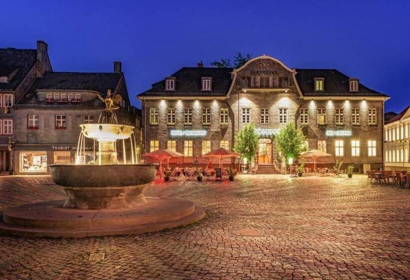 Schiefer Suite Hotel & Apartments