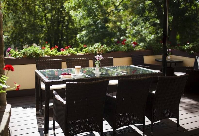 Schlosshotel Villa Westerberge