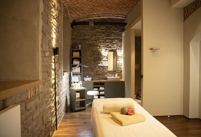 Schlosshotel Blankenburg