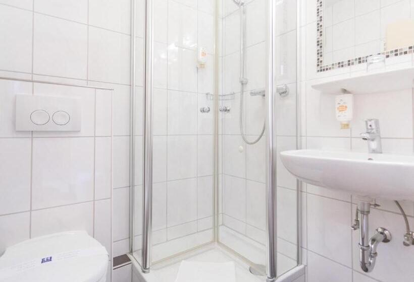 Stadt Gut Hotel Siegboot