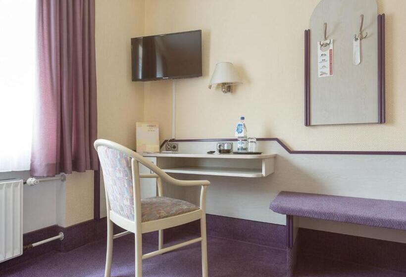 Stadt Gut Hotel Siegboot