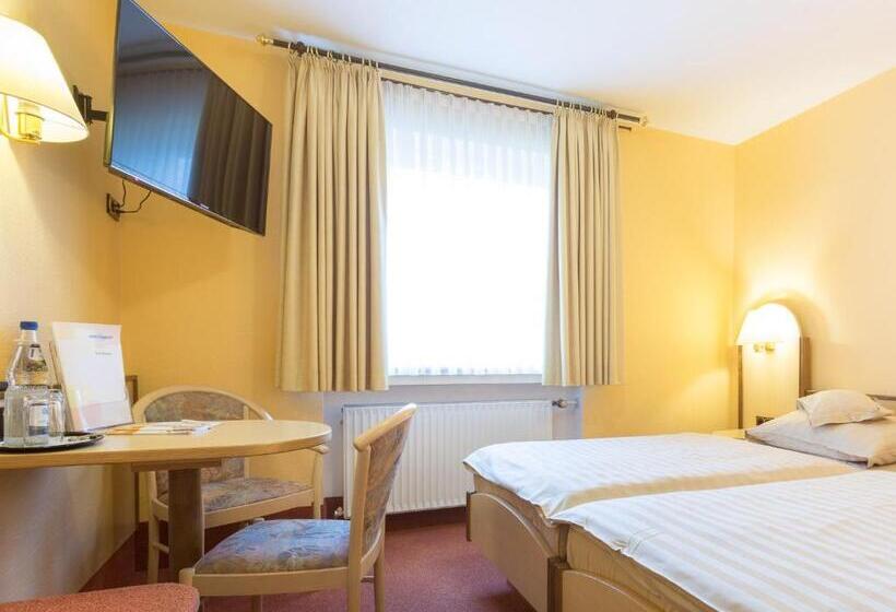 Stadt Gut Hotel Siegboot