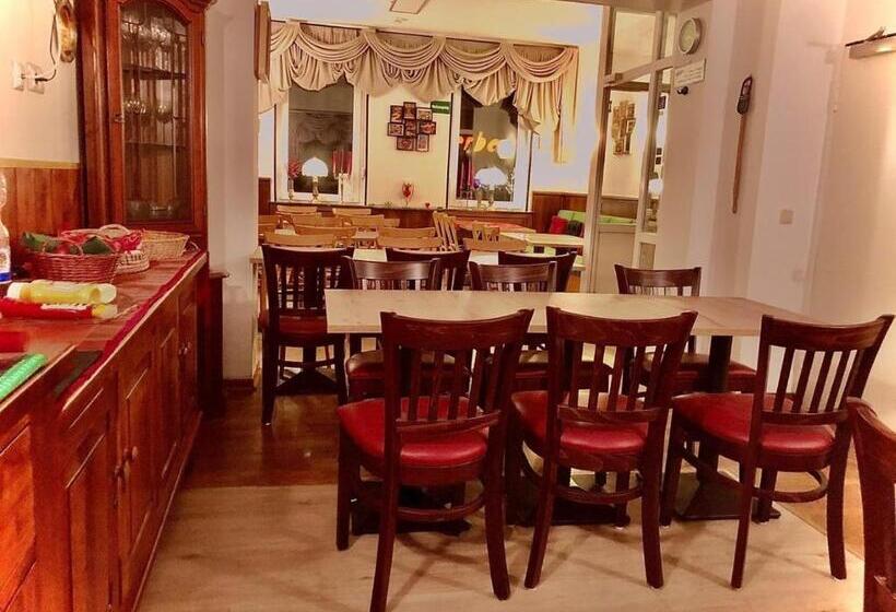 Andefu Hotel Am Kantpark