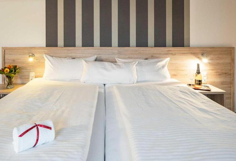 리조트 Astoria Easy