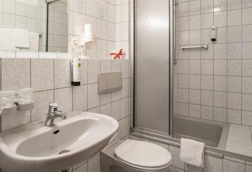 리조트 Astoria Easy