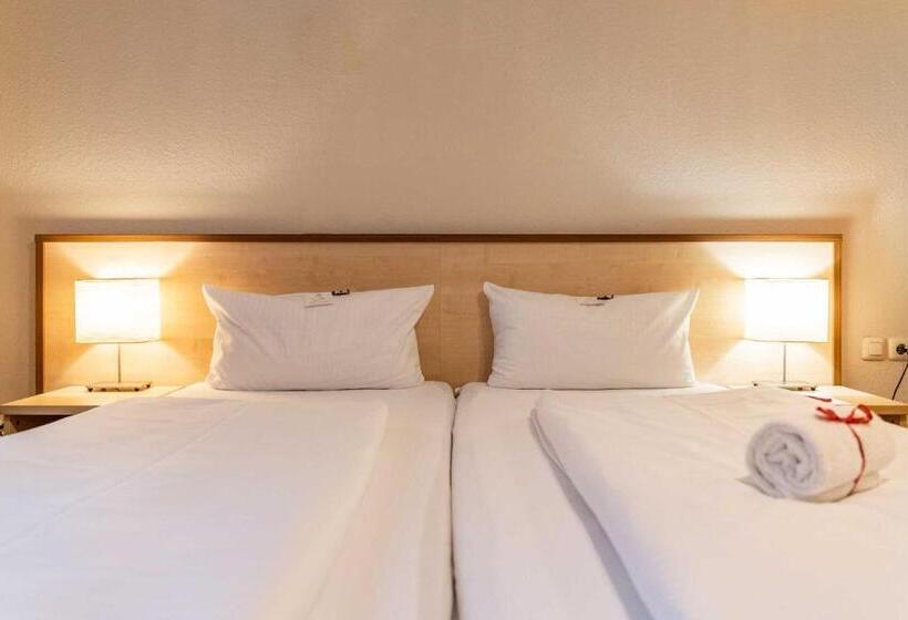 리조트 Astoria Easy